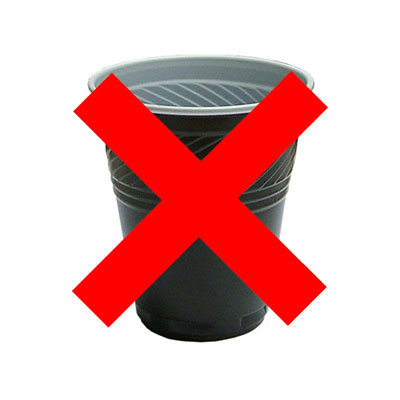 Мы не используем пластиковые стаканы